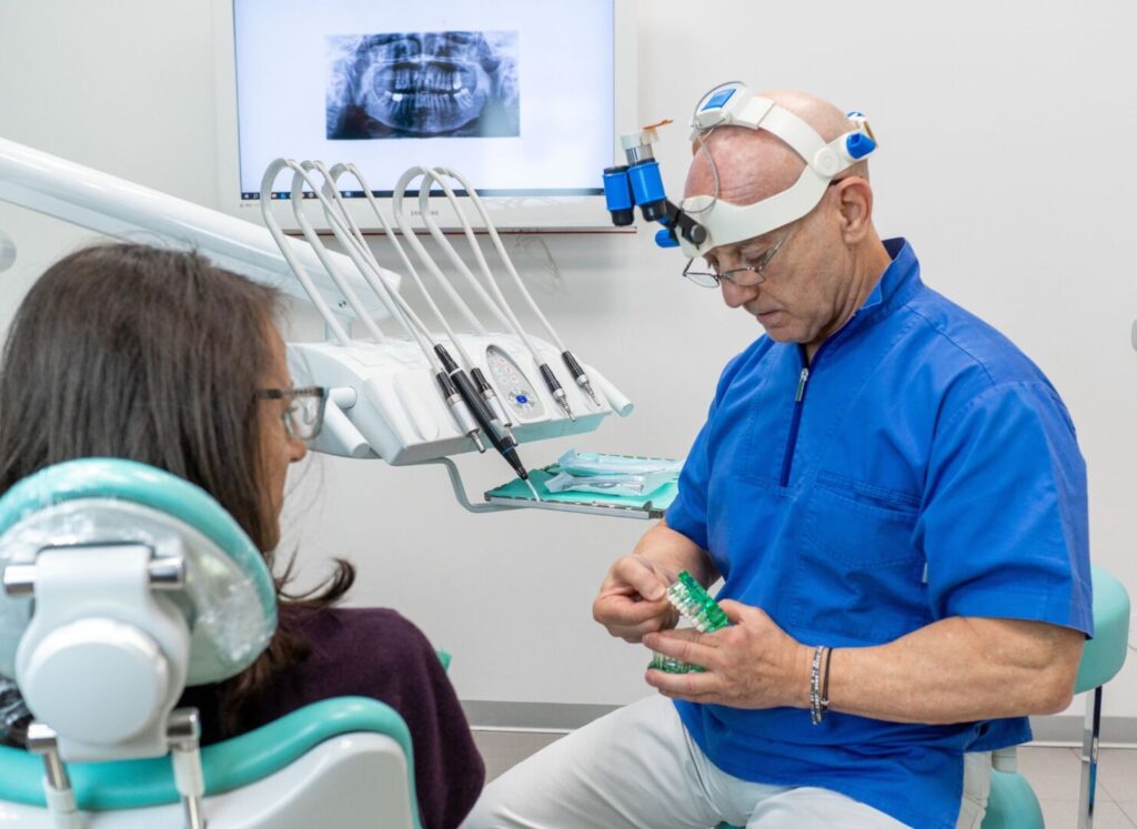 Cosa fare prima di un impianto dentale 1 Cosa fare prima di un impianto dentale